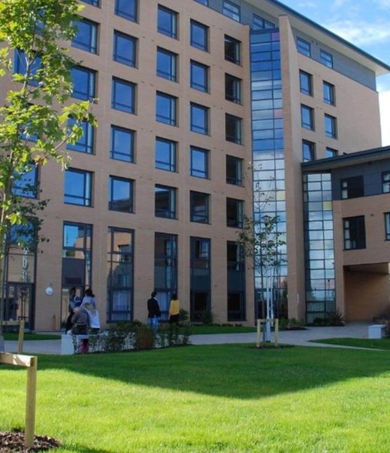 Leeds Trinity uni