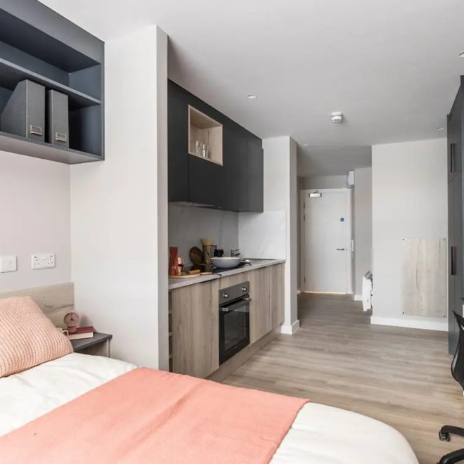 Premium Social Studio 01